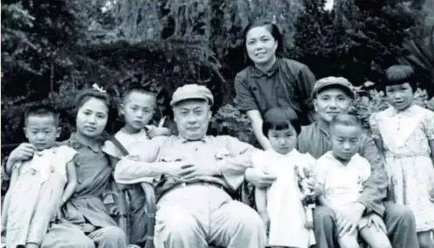 毛主席極其罕見、珍貴的絕版照片(圖37)
