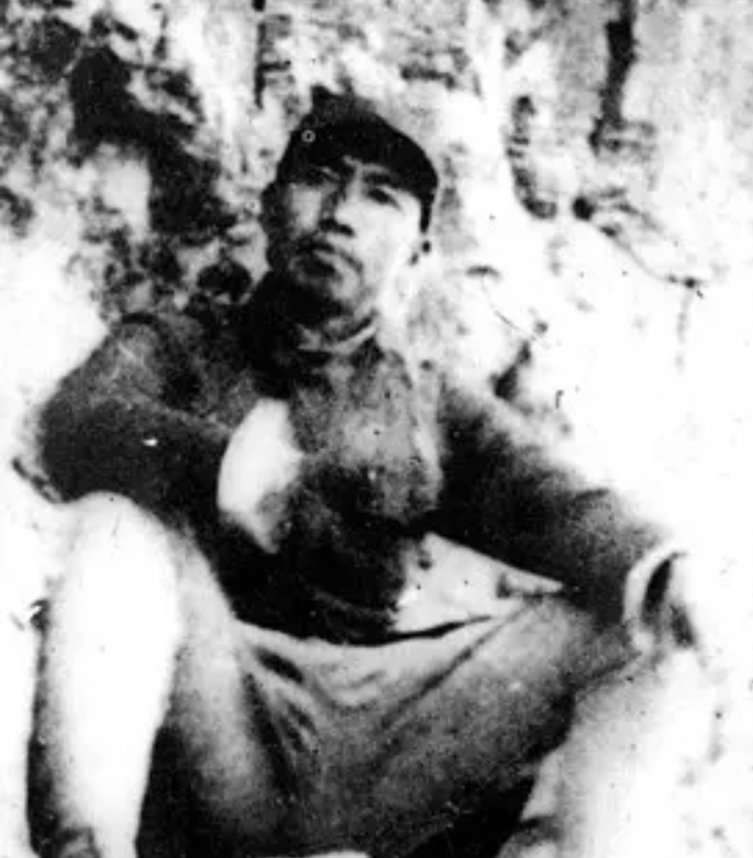 左權(quán)壯烈犧牲后，遺體被日軍粗暴羞辱，彭德懷組建暗殺隊(duì)為其報(bào)仇(圖10)