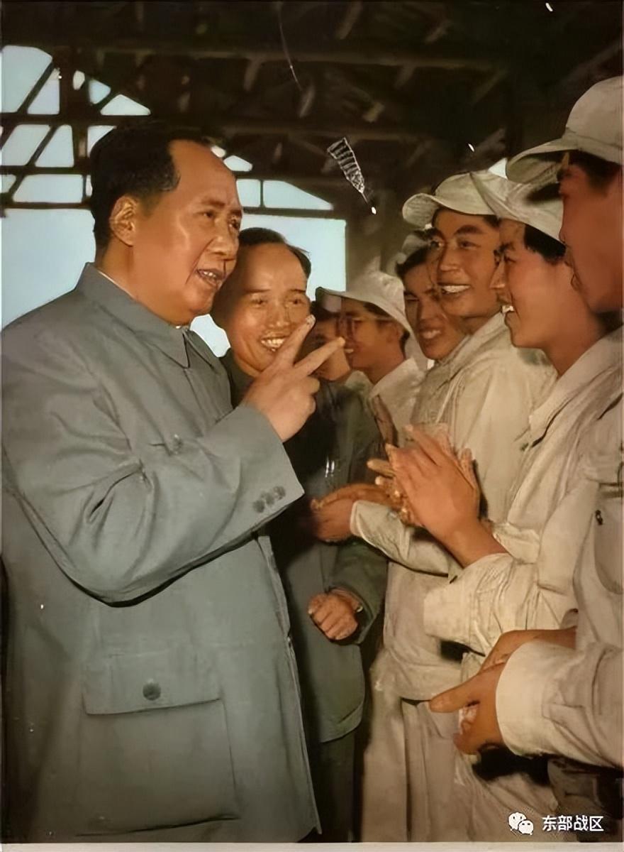 今天，我們一起緬懷敬愛的毛主席(圖18)