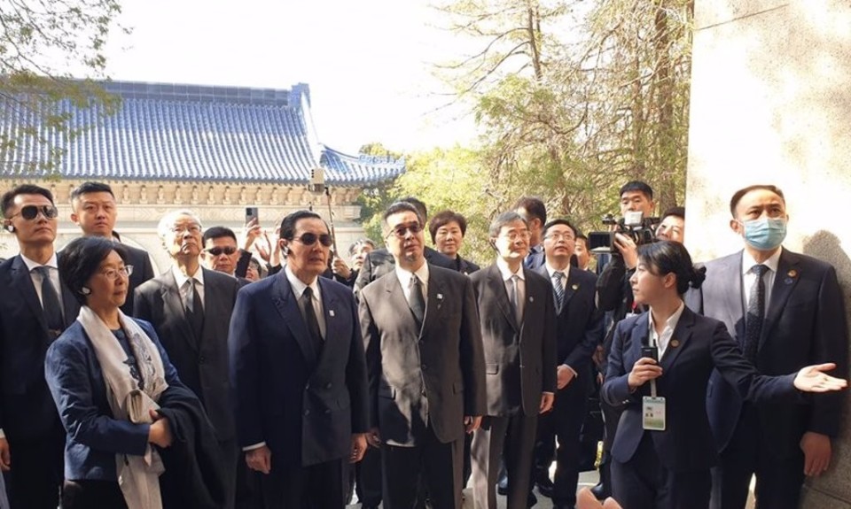 等待馬英九回鄉(xiāng)祭祖的湘潭鄉(xiāng)親：“我和他都是英字輩”(圖1)