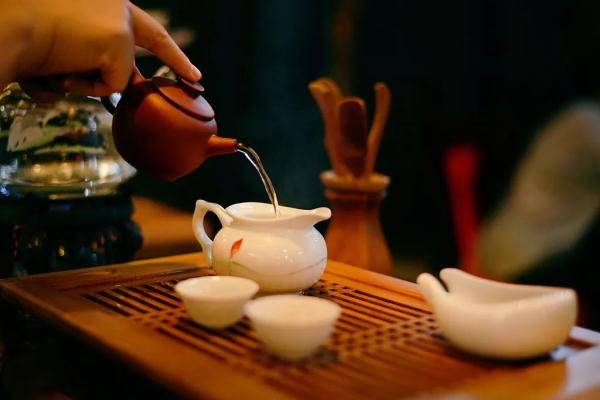 長(zhǎng)期喝白開水和長(zhǎng)期喝茶，哪個(gè)更健康？- 2(圖6)