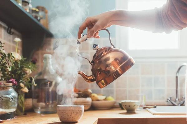 長(zhǎng)期喝白開水和長(zhǎng)期喝茶，哪個(gè)更健康？- 2(圖9)
