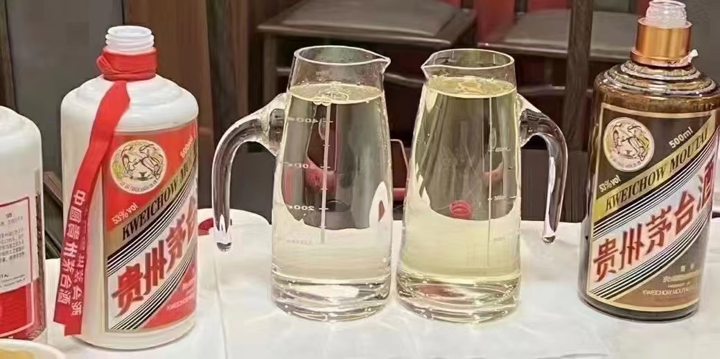 茅臺又漲價(jià)，過年酒水要加預(yù)算：15年款漲1000元(圖1)