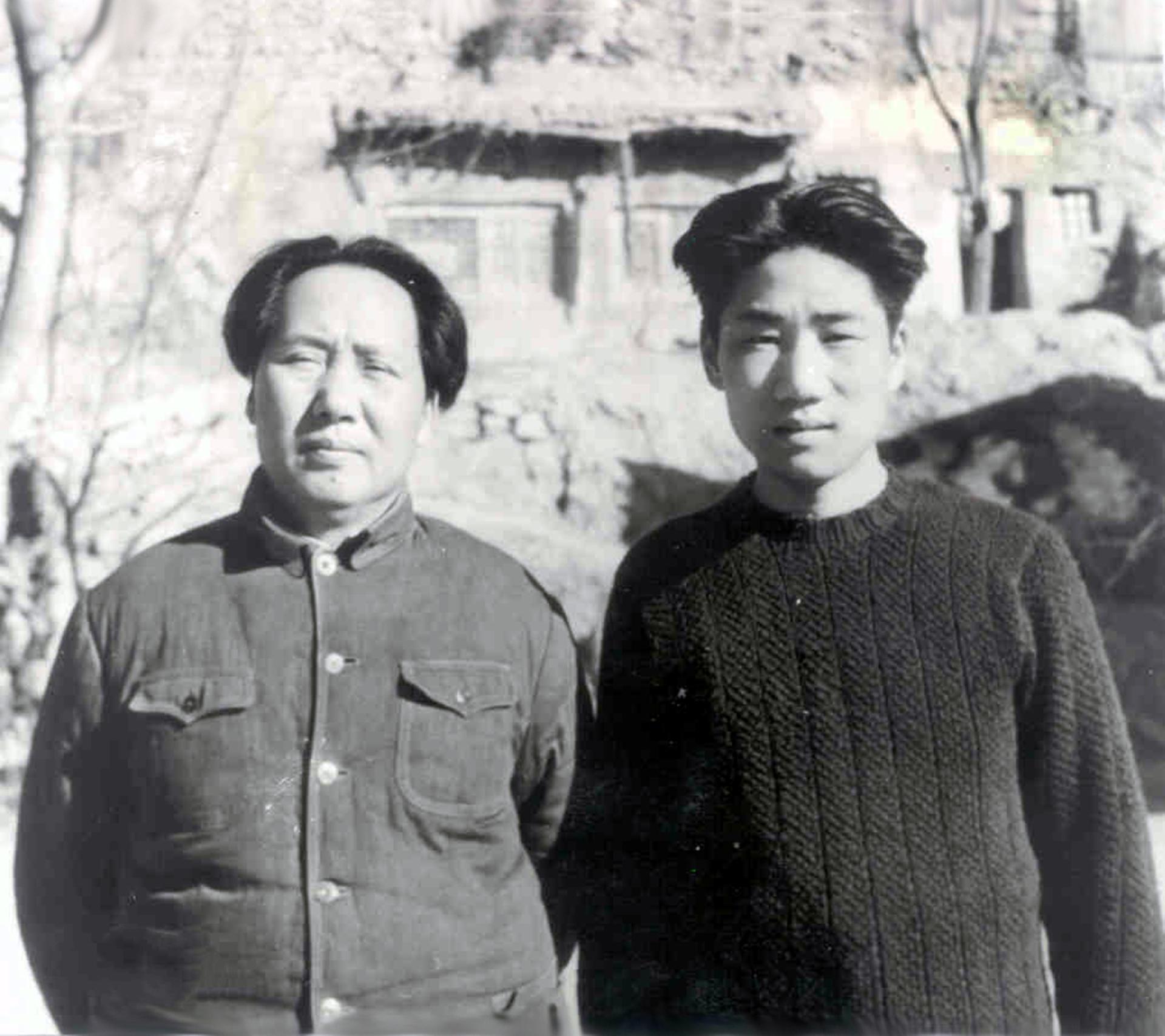 毛主席外孫首次亮相，面對(duì)采訪真情袒露：這層身份有時(shí)是一種負(fù)擔(dān)(圖3)