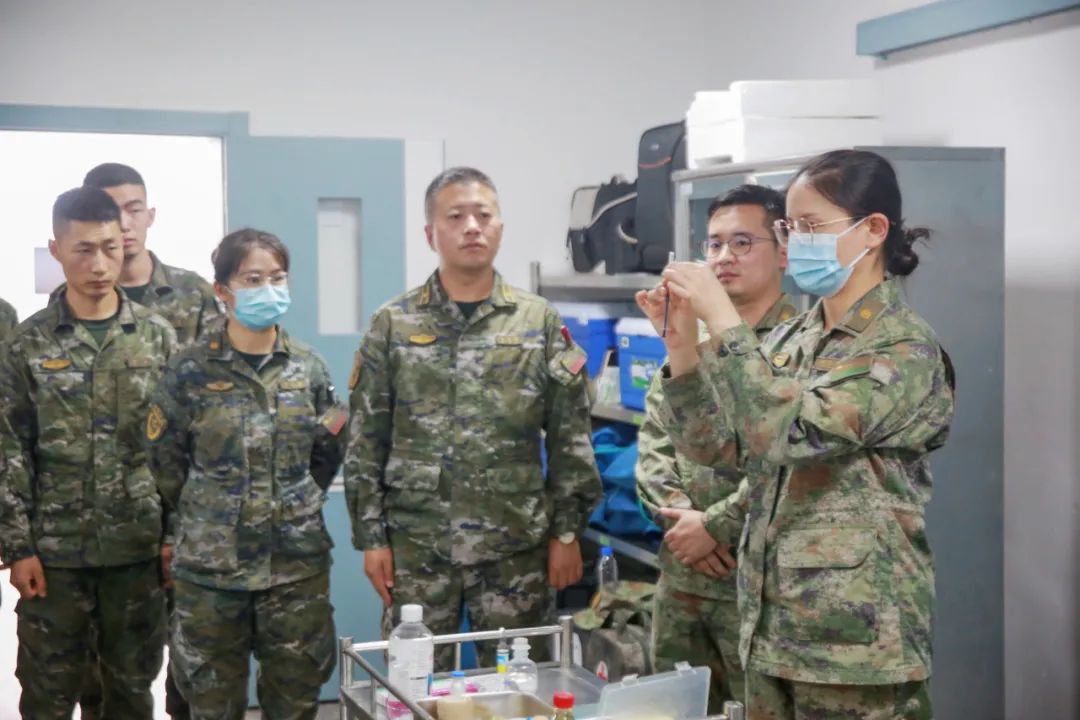 貴州武警3.jpg 傾情服務(wù)官兵 全力保障打贏(圖4)