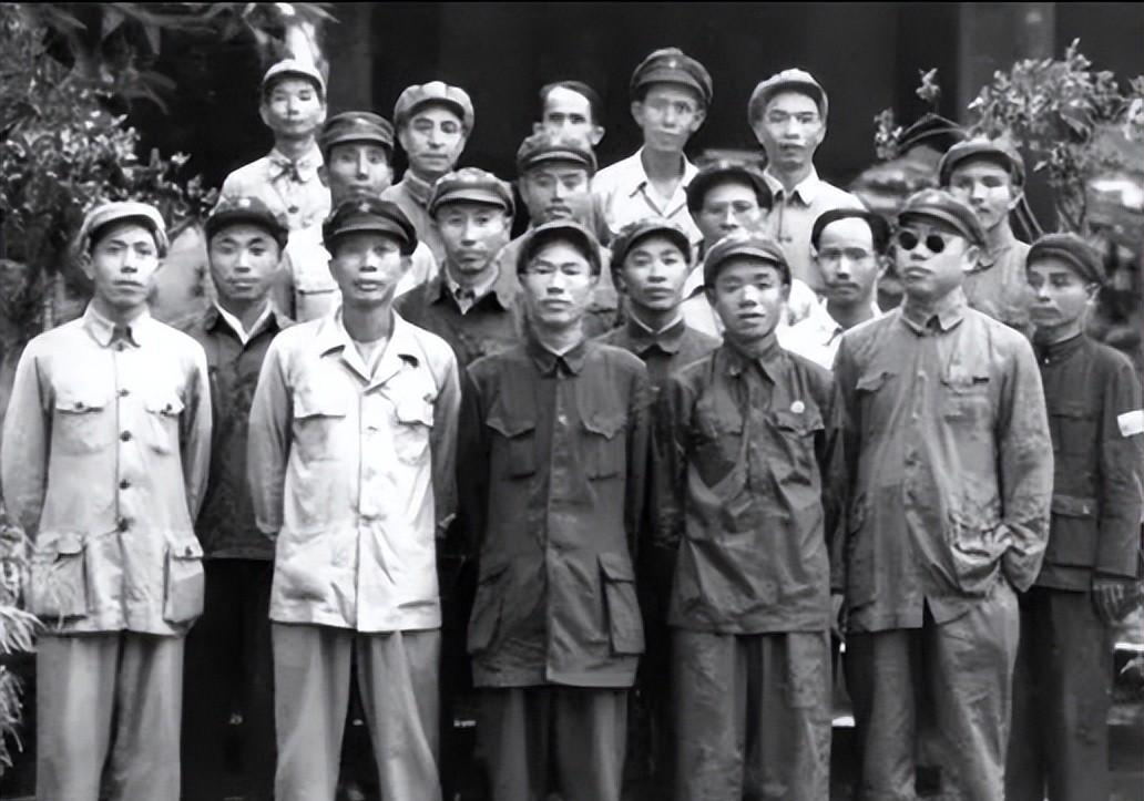 常勝將軍韓先楚，一生無敗績：哪一戰(zhàn)？韓先楚足以扭轉(zhuǎn)戰(zhàn)局的建議沒有被采納，臨終前仍無法釋懷(圖2)