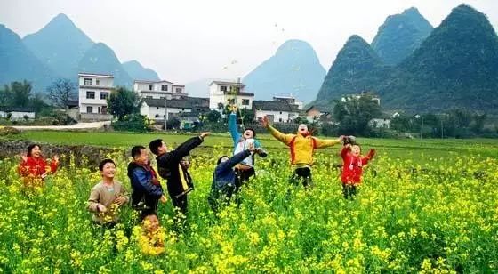 鄉(xiāng)村旅游1.jpg 中國下一個朝陽產(chǎn)業(yè)是鄉(xiāng)村旅游(圖2)