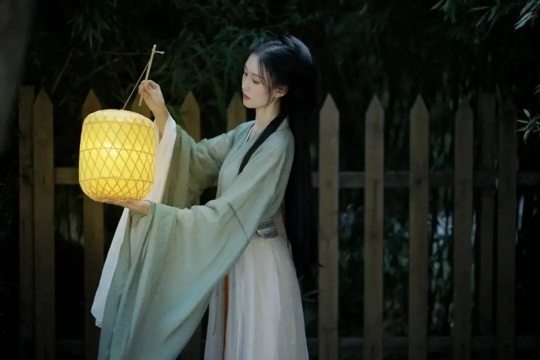 農(nóng)歷七月“開地門”：天黑三不做，家中無災(zāi)禍(圖1)