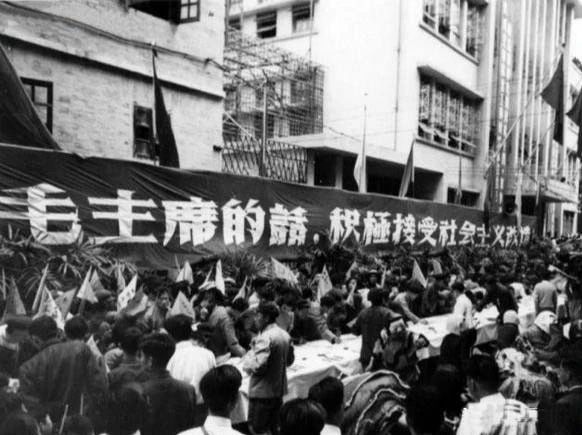 主席逝世46周年再回首，30年前的百余篇評(píng)論依然仍能站得住腳(圖2)