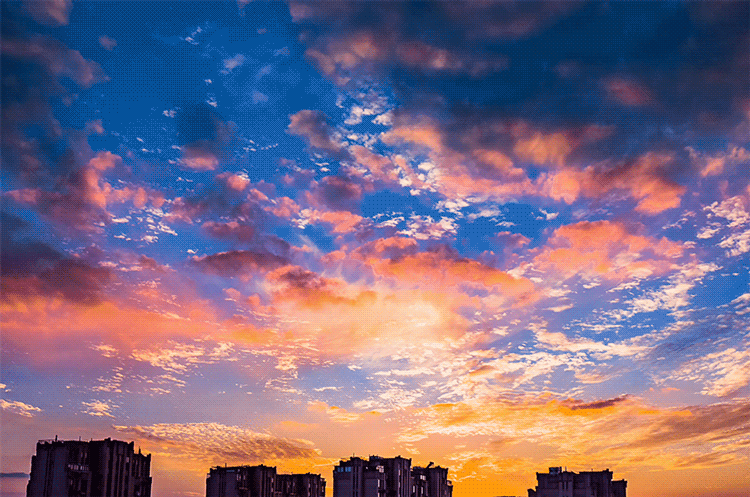 在秋日，以春天的名義鼓掌(圖1)