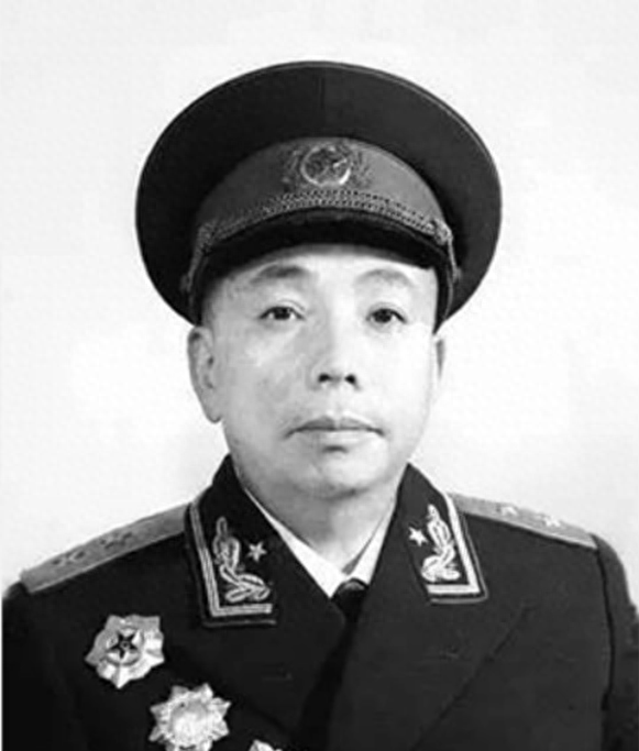 55年毛主席與徐立清談授銜問題：我準備和蕭克談一下，讓他帶個頭(圖5)