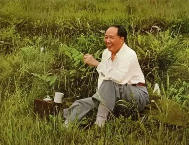 毛澤東在人生低谷寫下這首詩(shī)，激勵(lì)了無(wú)數(shù)人！(圖2)