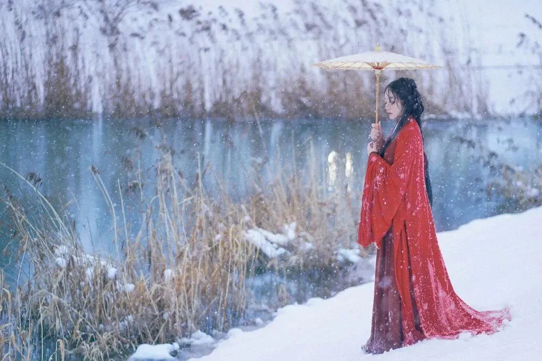 十首安然詩(shī)詞：吃茶讀閑書(shū)，聽(tīng)雨看落花(圖10)