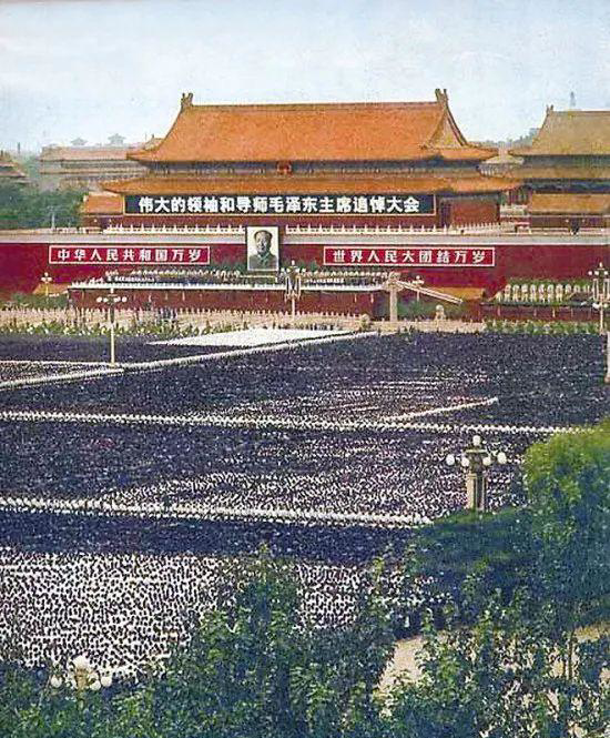 中共高層領(lǐng)導(dǎo)人逝世后的訃告稱號(hào)有哪些玄機(jī)？(圖3)