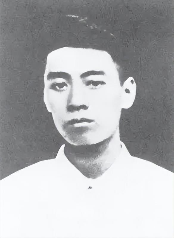 他曾四次成為毛主席上級，兒子成為副國級領(lǐng)導(dǎo)(圖3)