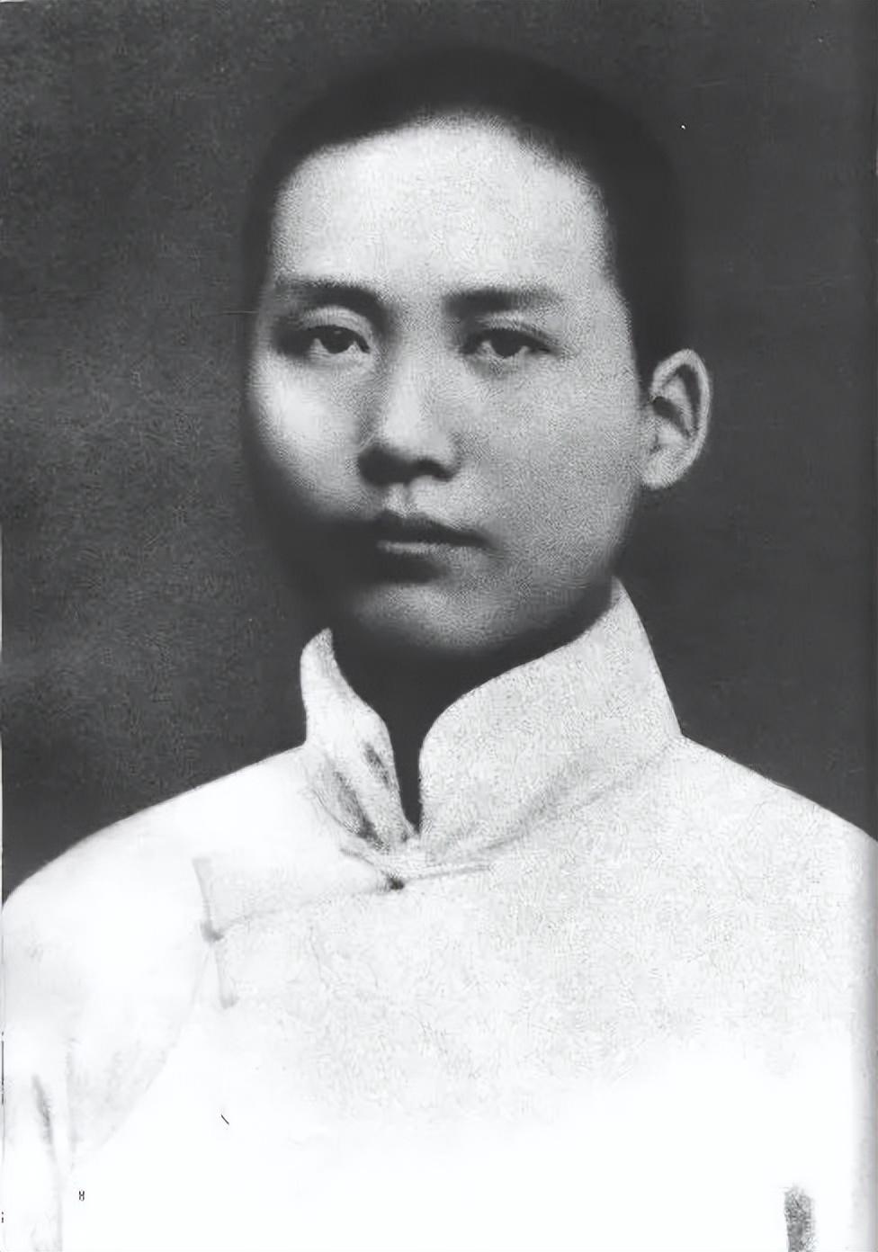 他曾四次成為毛主席上級，兒子成為副國級領(lǐng)導(dǎo)(圖4)