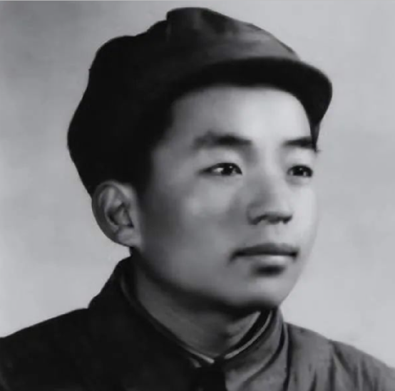 54歲當(dāng)選副總理，如今94歲仍健在，子女無(wú)一人當(dāng)官！(圖2)