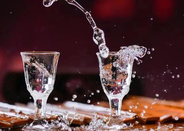 醬香型白酒怎樣“醒酒”才能風(fēng)味更佳？(圖3)