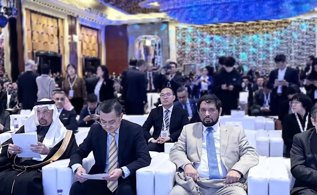 一帶一路+沙特2030愿景！國藥國際與沙特最大制藥企業(yè)簽約(圖1)