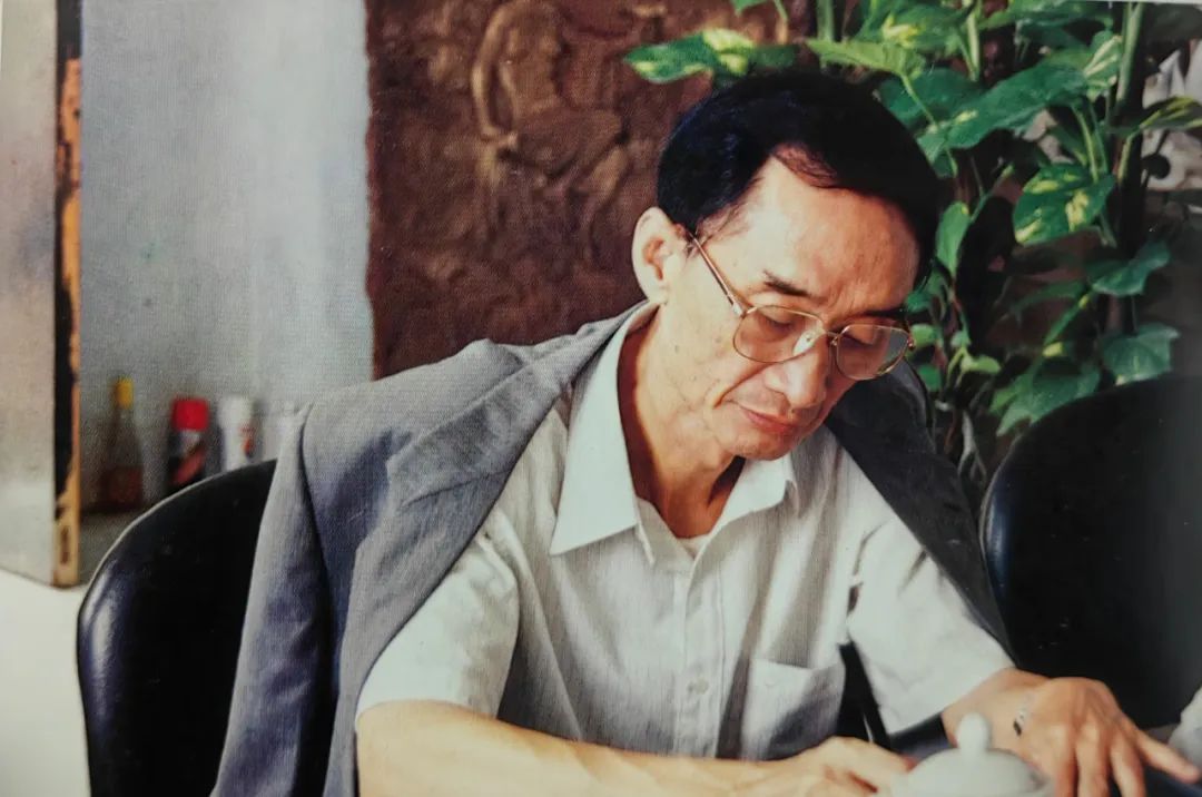  “茅臺(tái)的兒子”鄒開良，騰飛的靈魂人物，為茅臺(tái)開第一扇窗。(圖4)