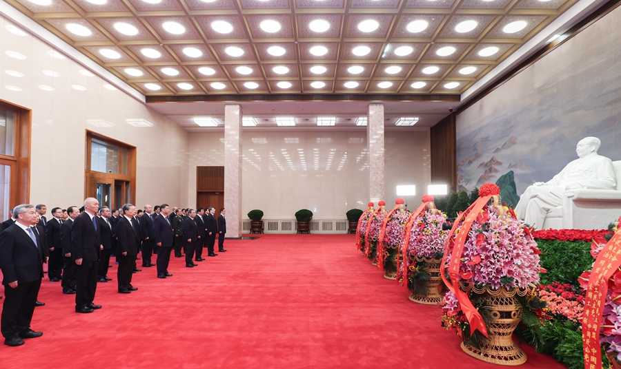 中共中央舉行紀(jì)念毛澤東同志誕辰130周年座談會(huì) 習(xí)近平發(fā)表重要講話(圖5)