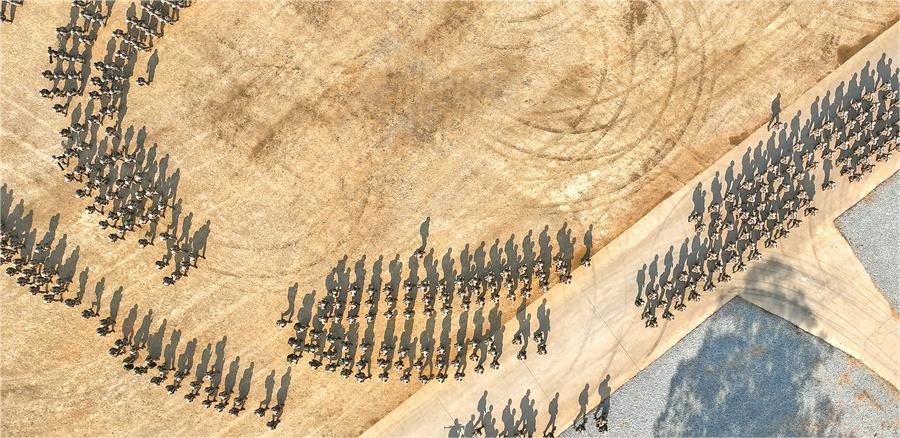 海軍某支隊(duì)組織實(shí)戰(zhàn)化訓(xùn)練，海軍航空兵某團(tuán)開(kāi)展飛行訓(xùn)練，第74集團(tuán)軍某旅黨委提升領(lǐng)戰(zhàn)能力,聚焦該旅領(lǐng)戰(zhàn)抓訓(xùn)細(xì)節(jié)之變(圖4)