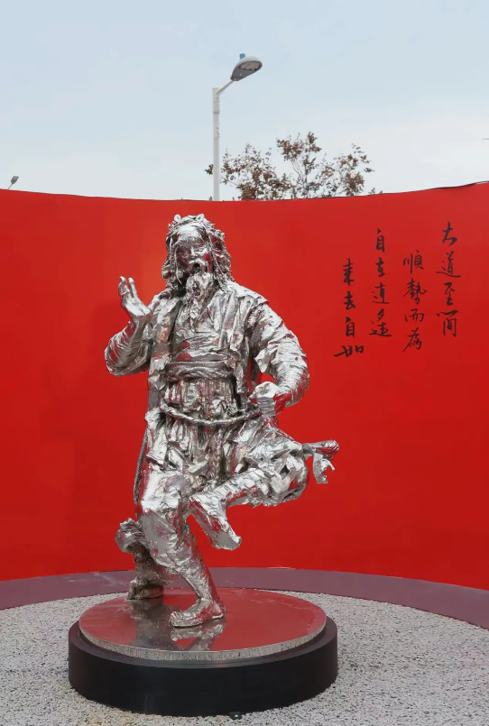 任哲｜致敬金庸， “塑”說“俠之大者”(圖3)