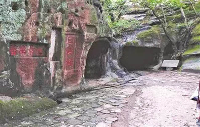 宿北戰(zhàn)役，山東野戰(zhàn)軍華中野戰(zhàn)軍第一次協(xié)同作戰(zhàn)，陳毅坐鎮(zhèn)，粟裕指揮，一舉扭轉(zhuǎn)華東戰(zhàn)局(圖4)