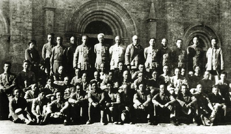 不為人熟知的1938年“九月會(huì)議”，為確立毛澤東全黨最高領(lǐng)袖地位奠定了基礎(chǔ)(圖2)