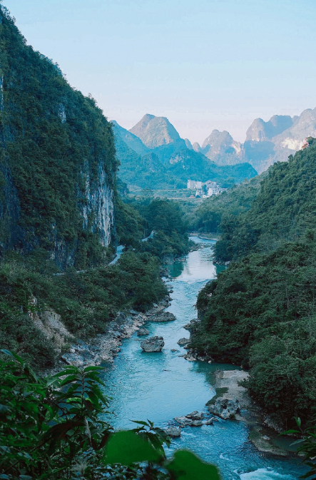 遍地“藍(lán)寶石”！廣西這里成為“五一”最受歡迎的小眾旅游目的地(圖5)
