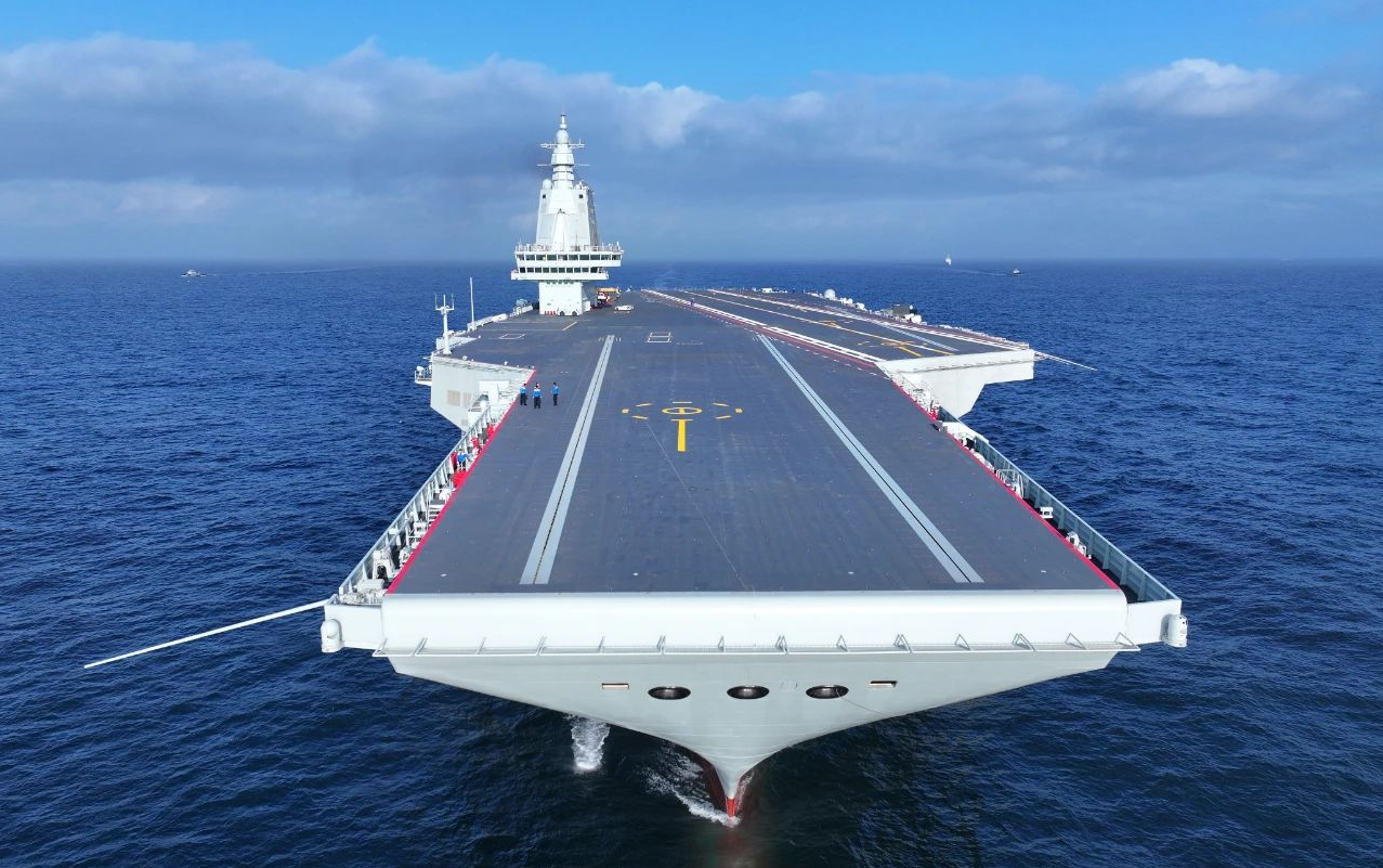實時：海軍福建艦順利完成首次航行試驗！(圖12)