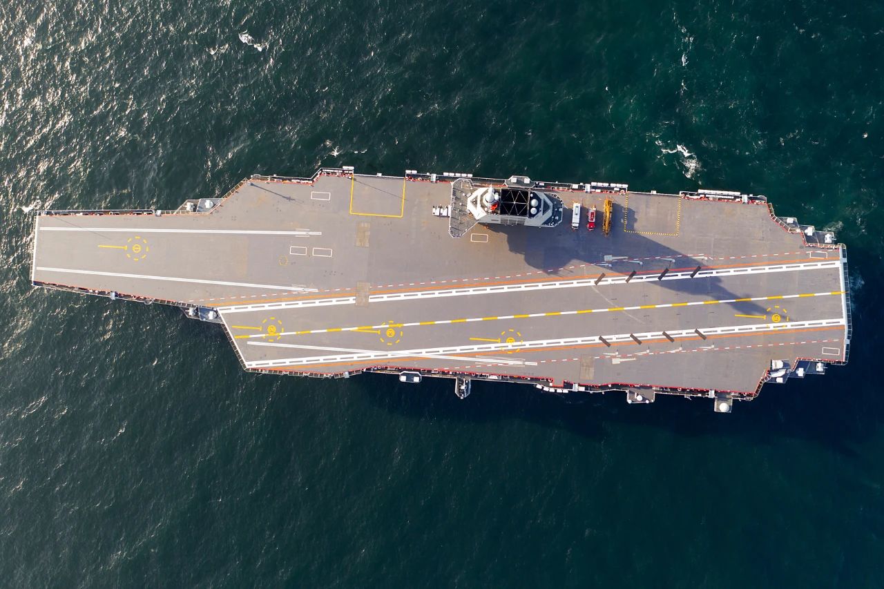 實時：海軍福建艦順利完成首次航行試驗！(圖4)