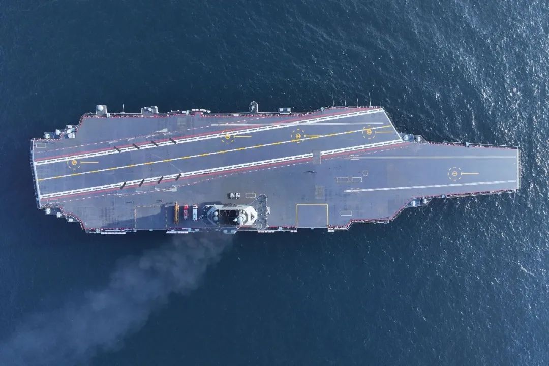 實時：海軍福建艦順利完成首次航行試驗！(圖3)
