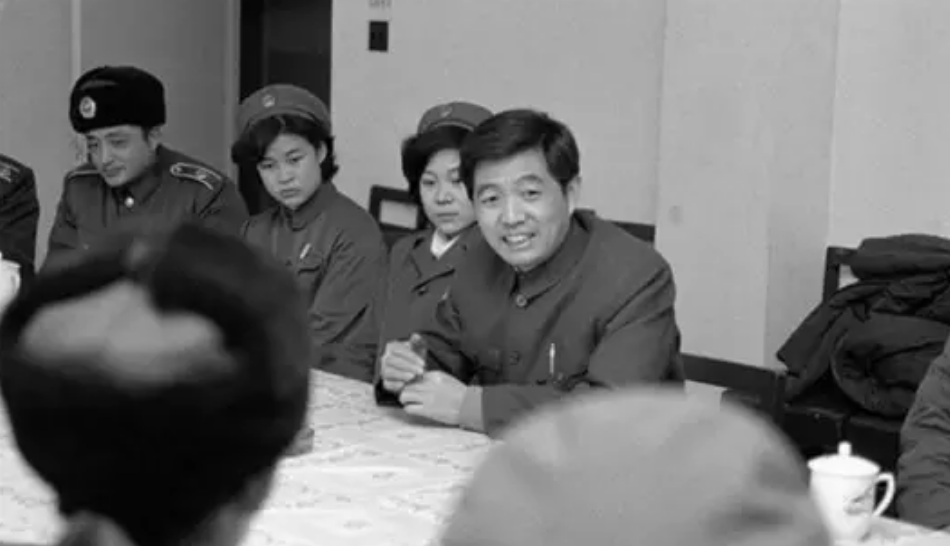 39歲的胡錦濤，是如何脫穎而出“接班”的？(圖3)