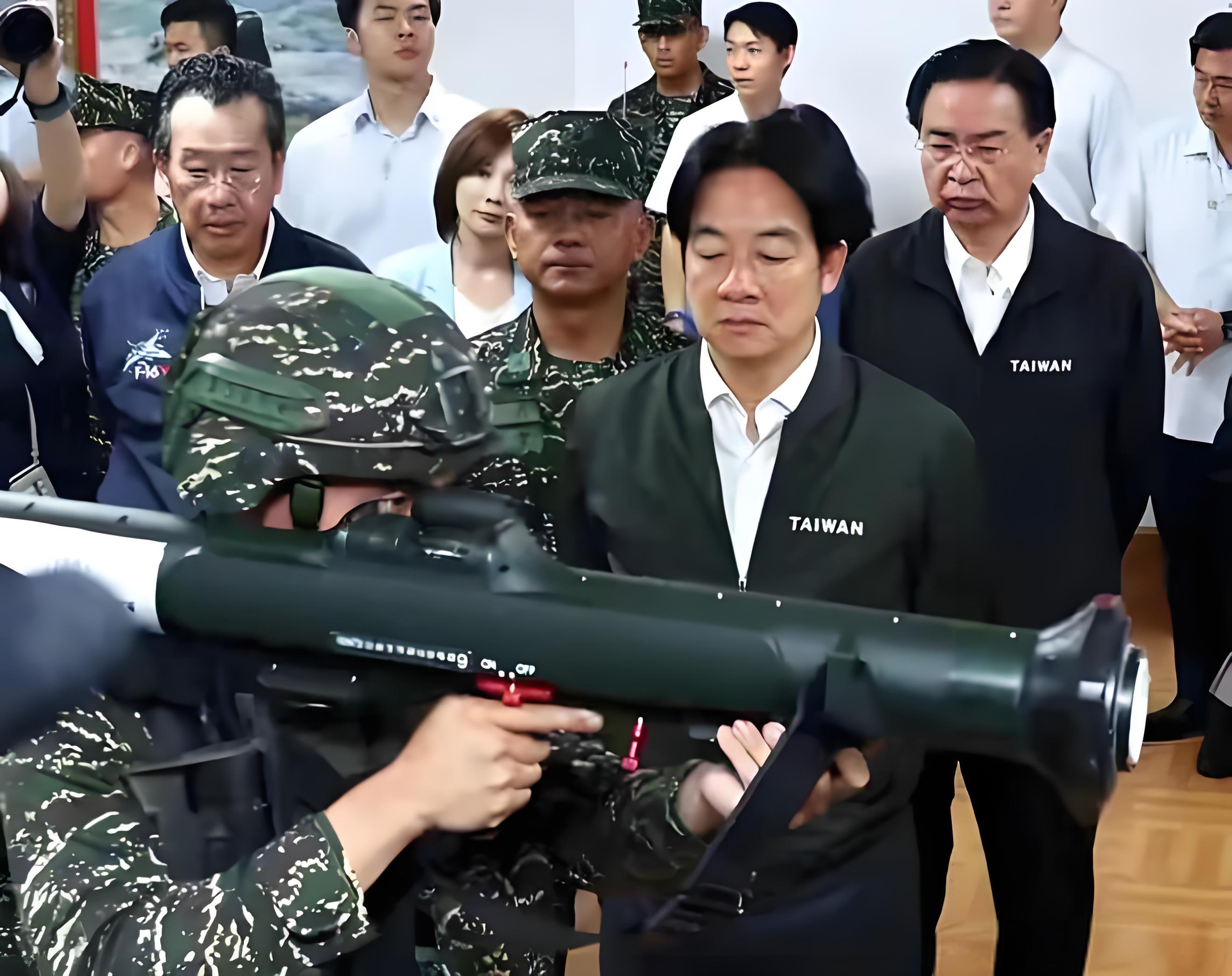 圍島軍演后，賴清德第一時(shí)間去了陸戰(zhàn)隊(duì)(圖7)
