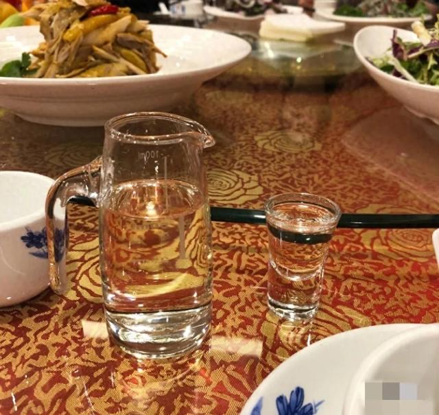 酒水行業(yè)萬億市場，煙酒店老板為何從中賺不到錢？(圖4)
