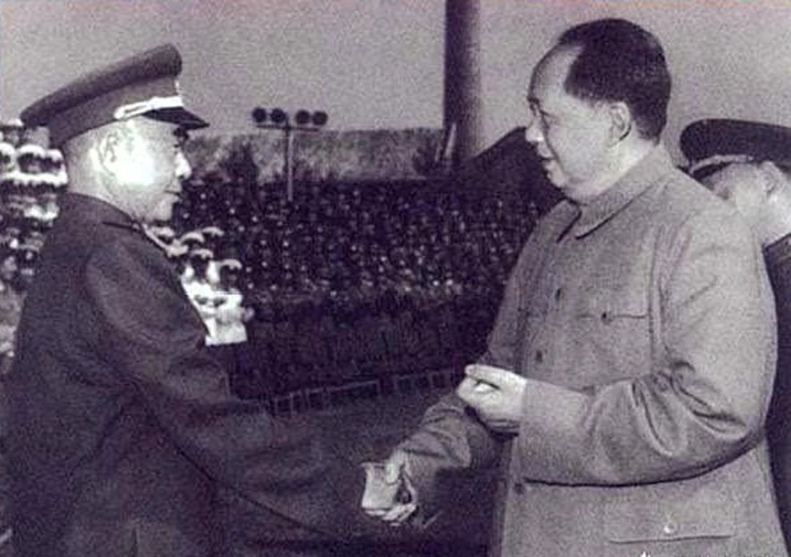 陳明仁的無悔選擇:從國民黨的嫡系將領到共產黨的開國上將1.jpg 陳明仁的無悔選擇:從國民黨的嫡系將領到共產黨的開國上將(圖2)