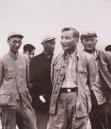 陳云四次代理國務(wù)院總理始末4.jpg 陳云四次代理國務(wù)院總理始末(圖5)
