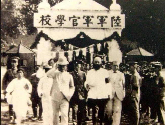 歷史大潮中的黃埔軍校(圖6) 歷史大潮中的黃埔軍校(圖6)