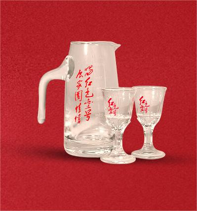 舊人遠(yuǎn)去，無需借酒話當(dāng)年；新人相逢，且以佳釀共明天(圖4)