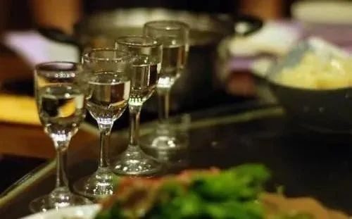 適量喝酒有益健康，那該喝多少？超300萬人研究給出了答案(圖1)