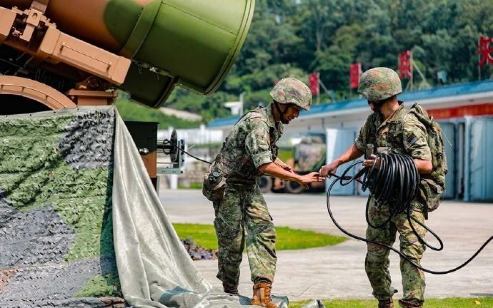 近日海軍陸軍訓(xùn)練紀(jì)實(shí)(圖7)