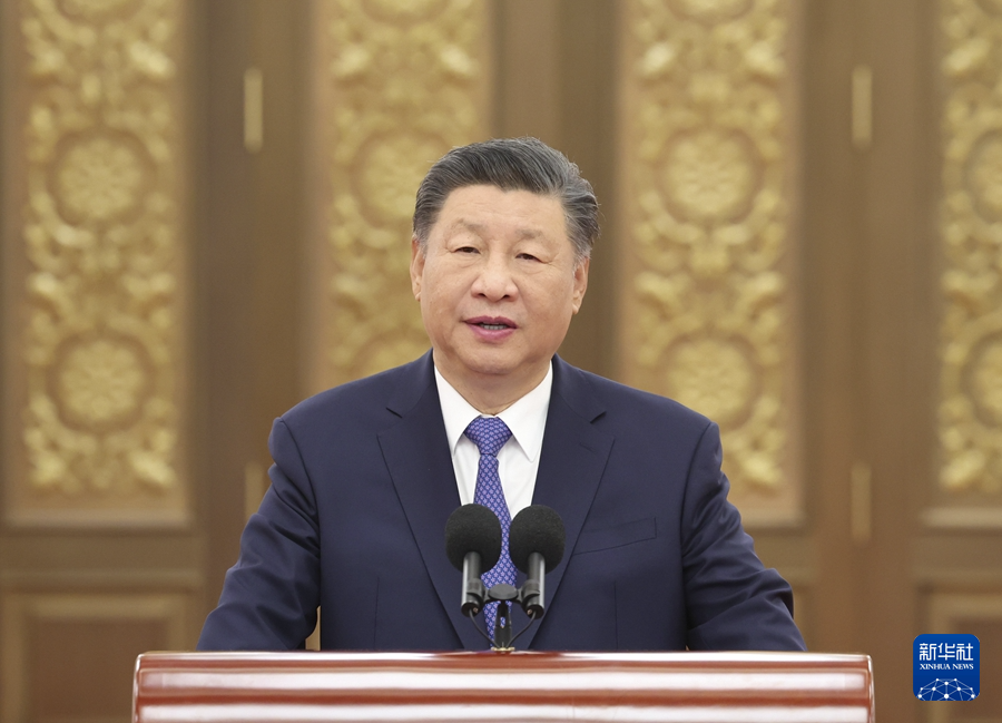 習(xí)近平在接見探月工程嫦娥六號(hào)任務(wù)參研參試人員代表.jpg 習(xí)近平在接見探月工程嫦娥六號(hào)任務(wù)參研參試人員代表時(shí)發(fā)表重要講話強(qiáng)調(diào) 再接再厲乘勢(shì)而上 加快建設(shè)航天強(qiáng)國(guó)(圖1)