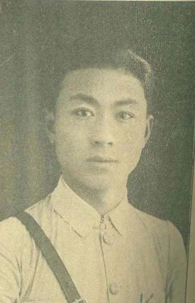何滌宙.jpg 何滌宙:一位長(zhǎng)征功臣的歷史湮沒之謎(圖2)