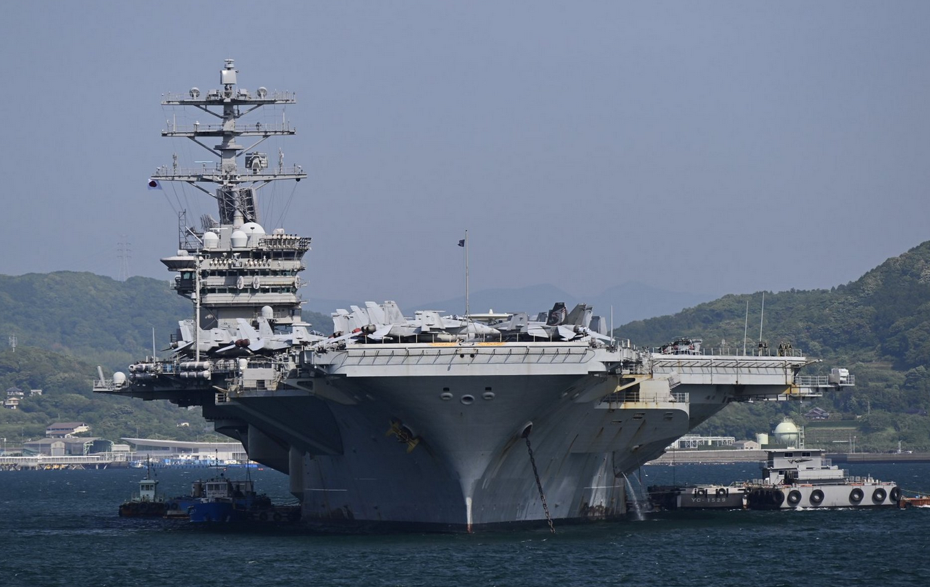美軍“尼米茲”號航母明年將進(jìn)入退役流程(圖6) 美軍“尼米茲”號航母明年將進(jìn)入退役流程(圖6)