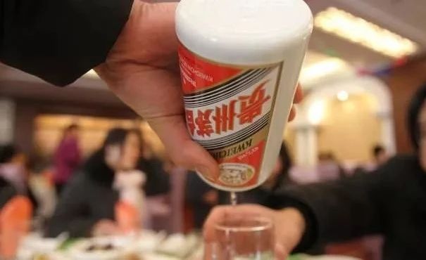 千億大佬段永平，正在加倉(cāng)茅臺(tái)/茅臺(tái)酒10月14日行情價(jià)(圖7)