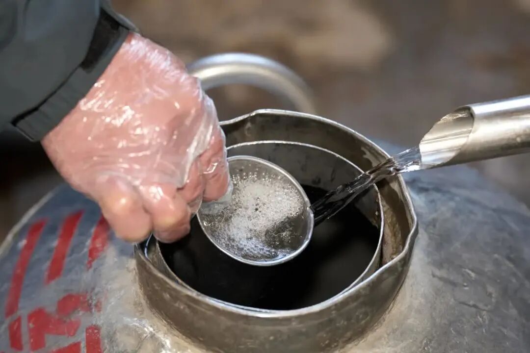 為什么醬酒必須存夠三年才能出廠？揭開時(shí)間與品質(zhì)的秘密(圖1)