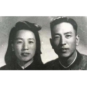 ?99歲的老八路、國務(wù)院原副總理耿飚夫人趙蘭香于2022年7