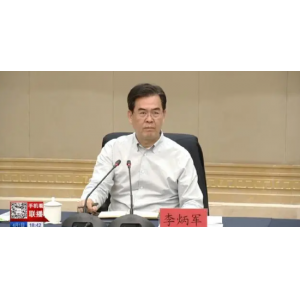 貴州省長(zhǎng)李炳軍赴遵義調(diào)研，針對(duì)白酒產(chǎn)業(yè)發(fā)展方向提出三點(diǎn)要求