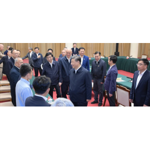 習(xí)近平主持召開企業(yè)和專家座談會強(qiáng)調(diào) 緊扣推進(jìn)中國式現(xiàn)代化主題